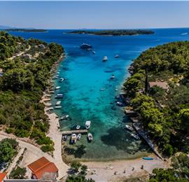 6 Bedroom Beachfront Villa with Heated Pool near Vela Luka on Korcula Island, Sleep 12